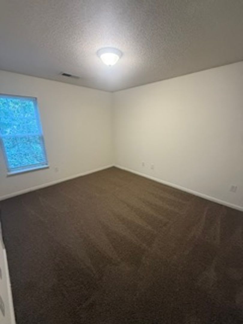 656 Cascade Ave, Apt B – photo 5
