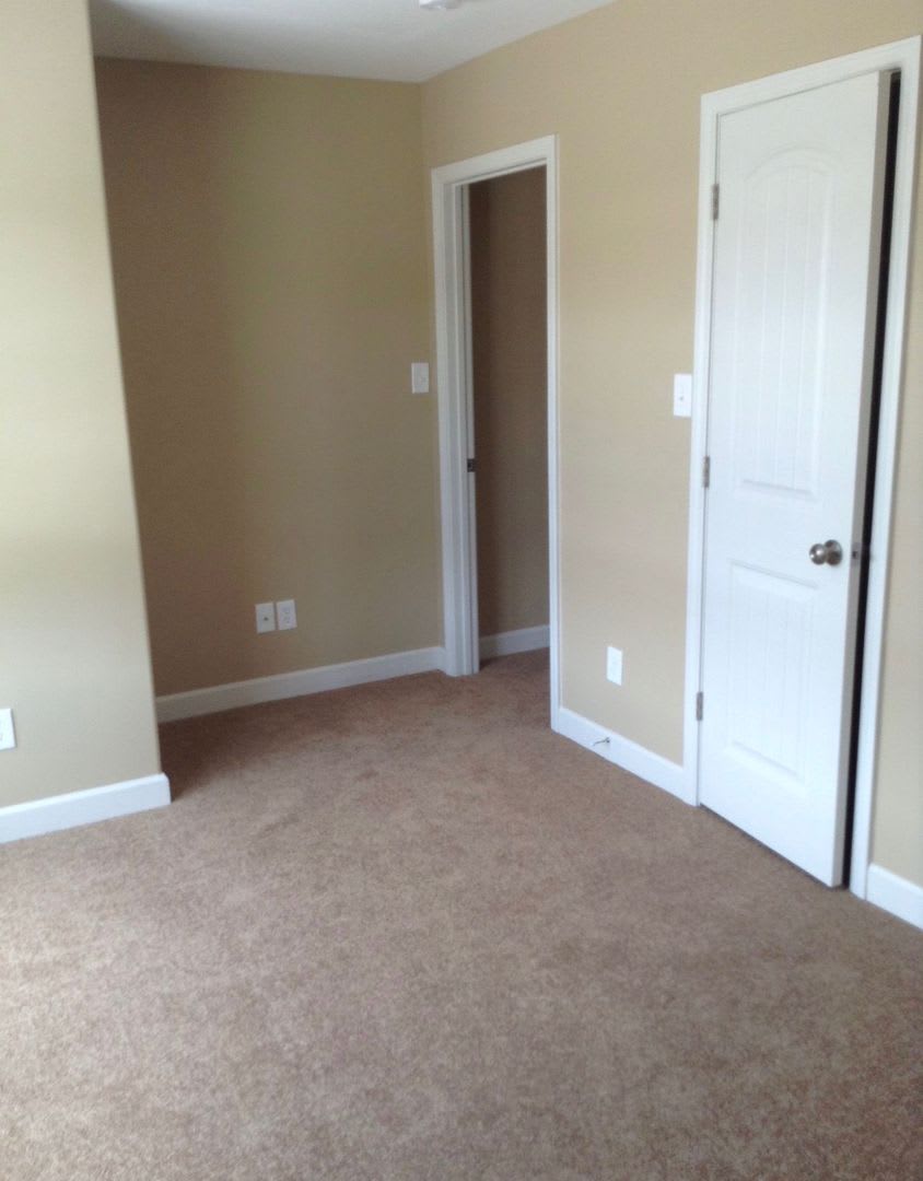 Modern Town Home on Beals Chapel – photo 2