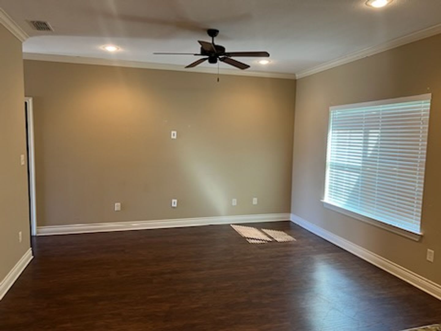 3920 Mobley Ln – photo 3