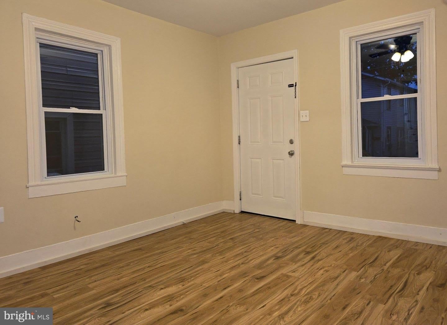 26 E PALL MALL ST – photo 3