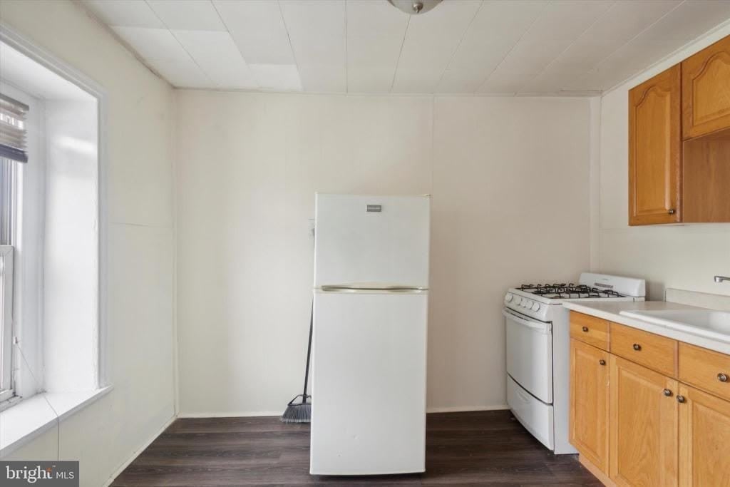 448 KRAMS AVENUE – photo 5
