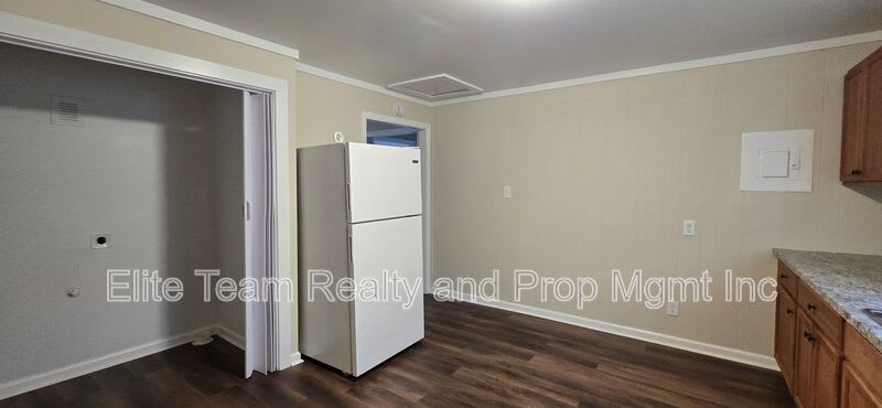 730 Taylor Street – photo 4