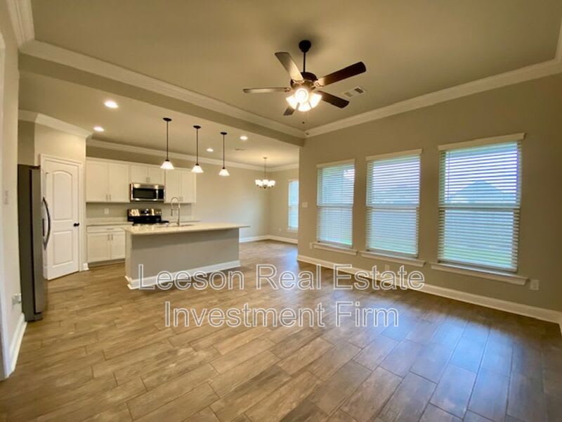253 Berkshire Pl – photo 3