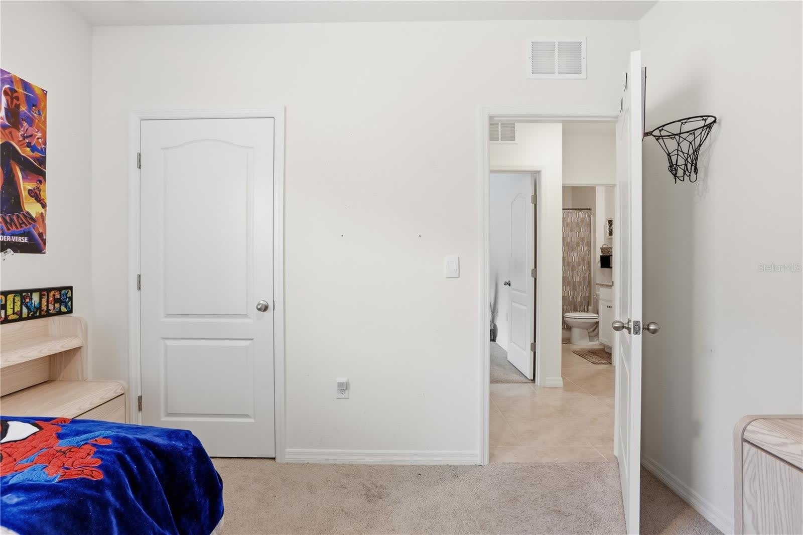 2735 NUMA FALLS AVE – photo 5
