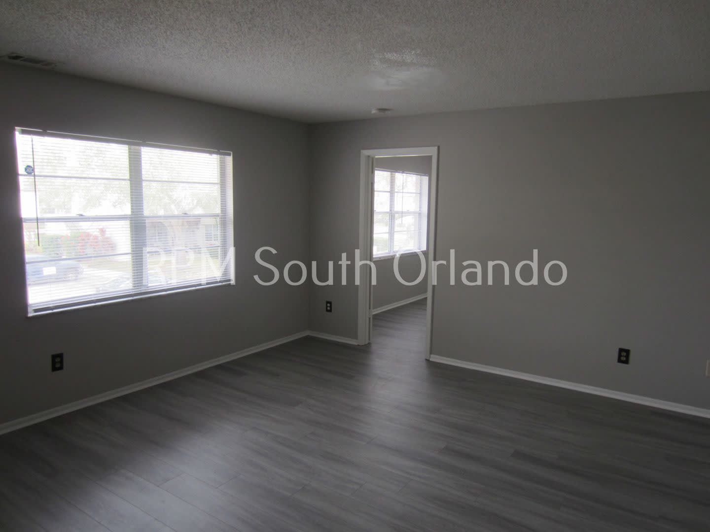 Great location! 2nd floor condo in Winter Garden – photo 4