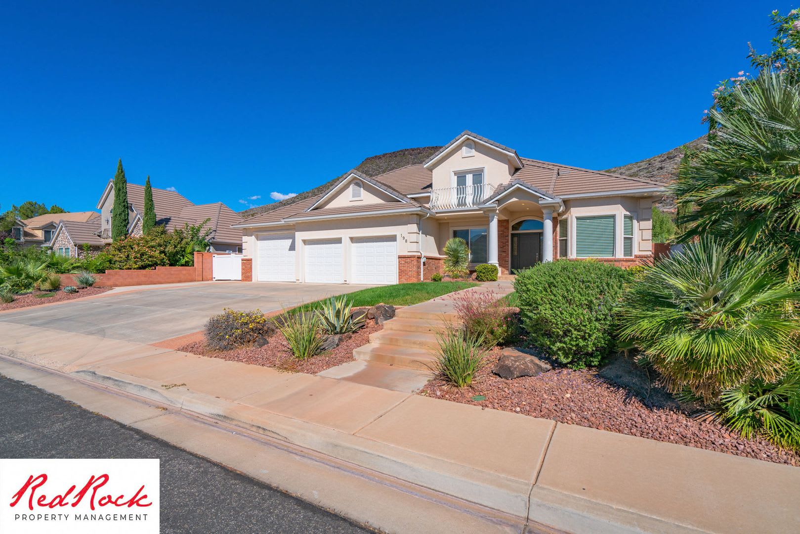 Spacious 4 Bedroom Haven. Your Ideal Home Awaits! – photo 3