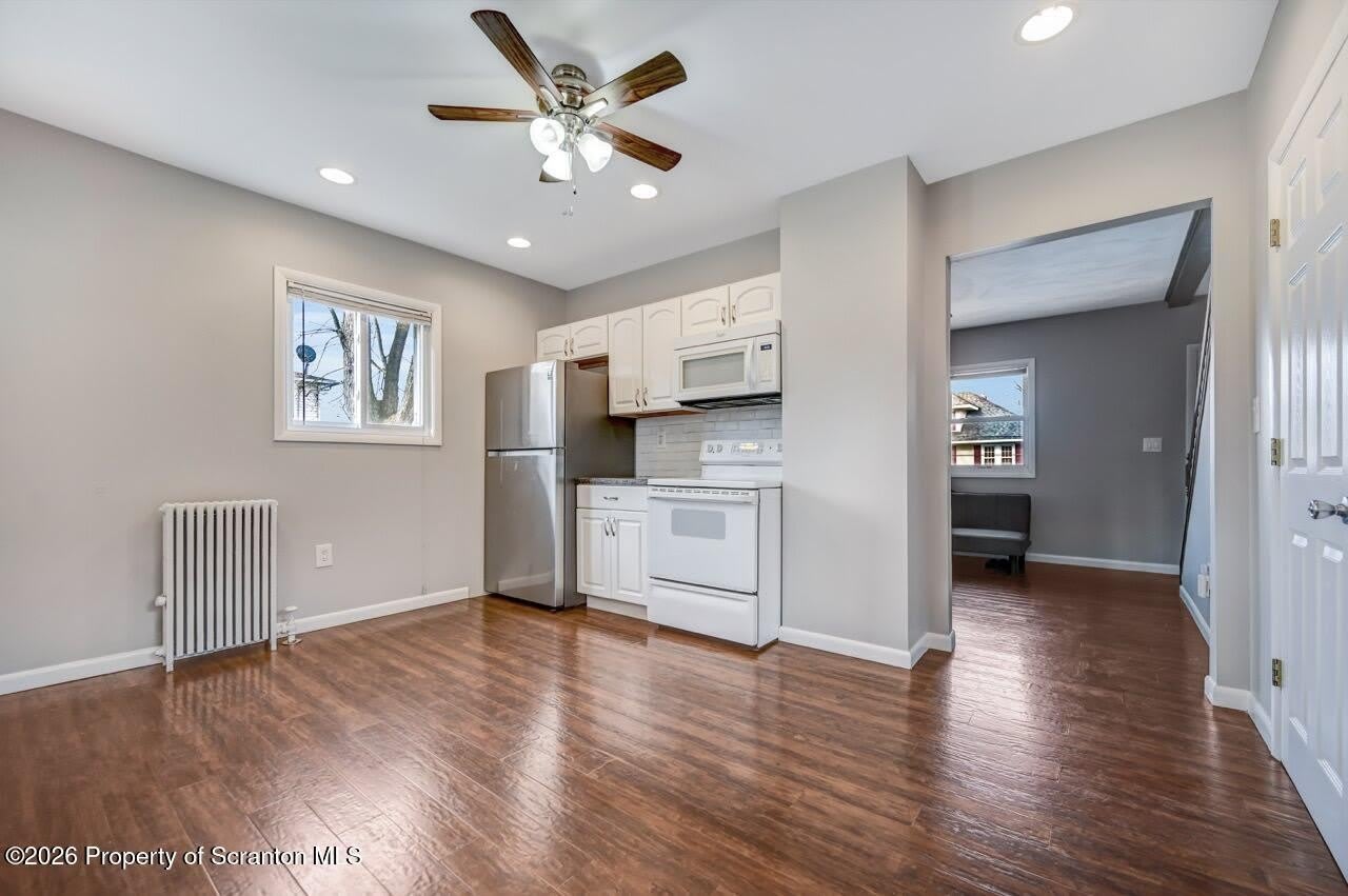 2725 Cedar Avenue – photo 2