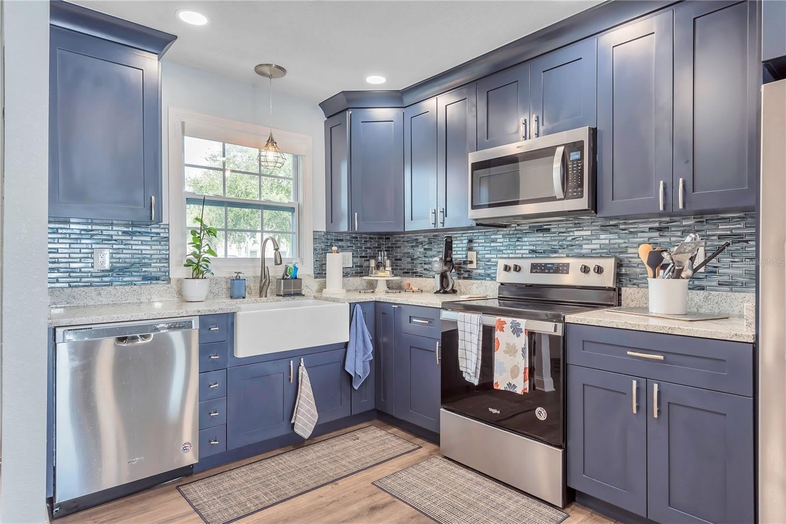 5172 COQUINA KEY Drive SE – photo 3