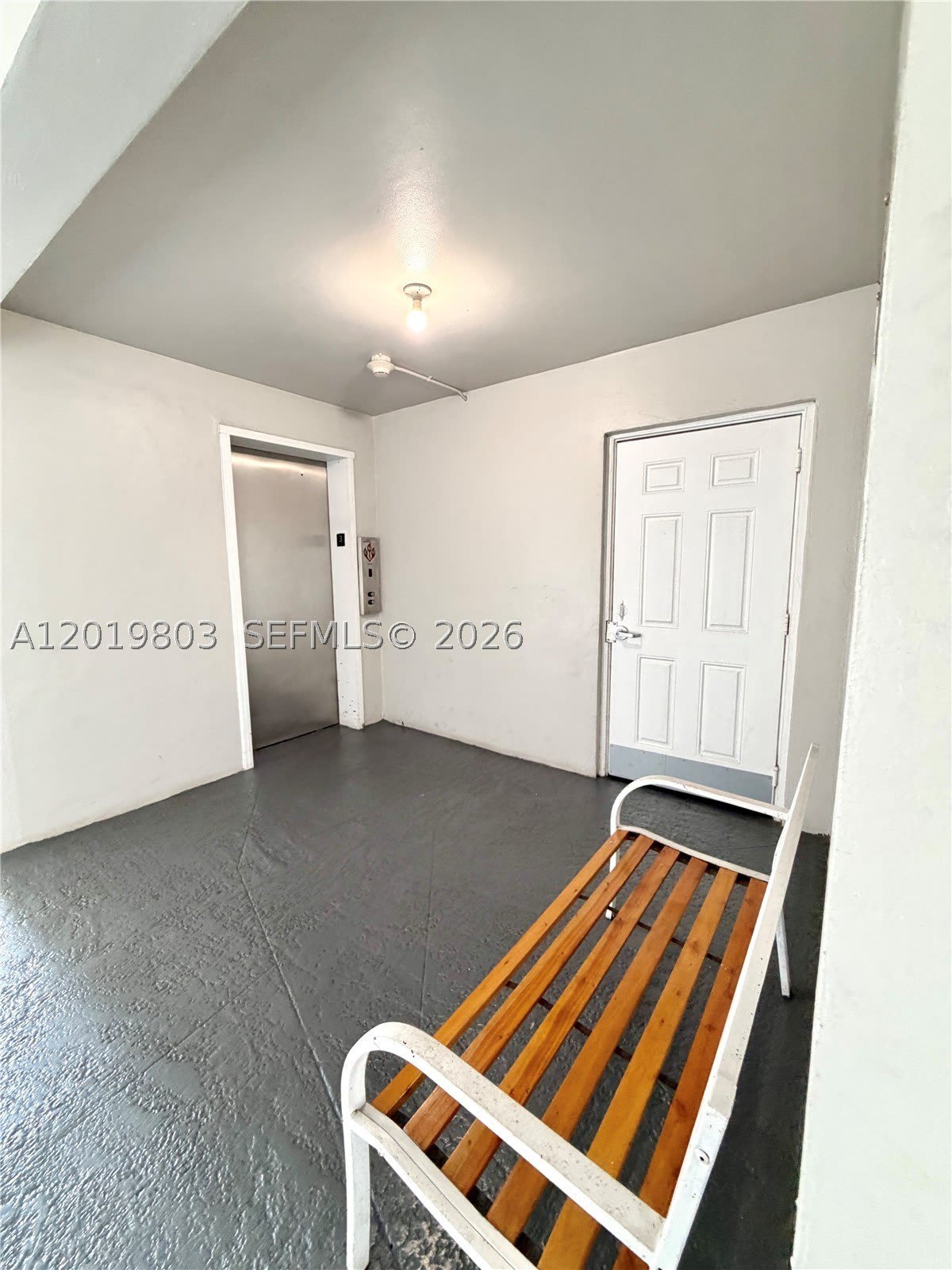 18601 NE 14th ave – photo 5