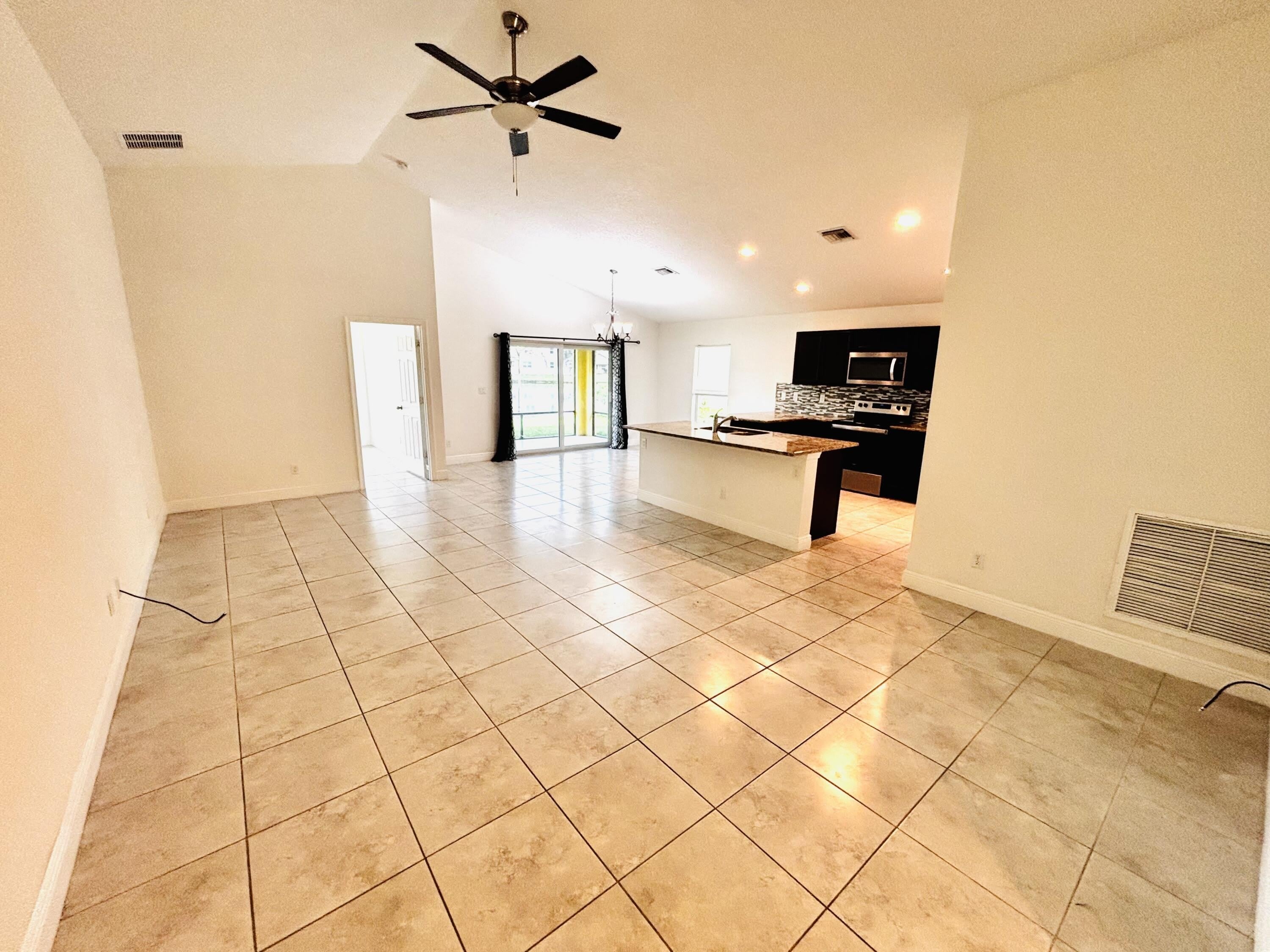 9558 SEA SPRAY Drive – photo 5