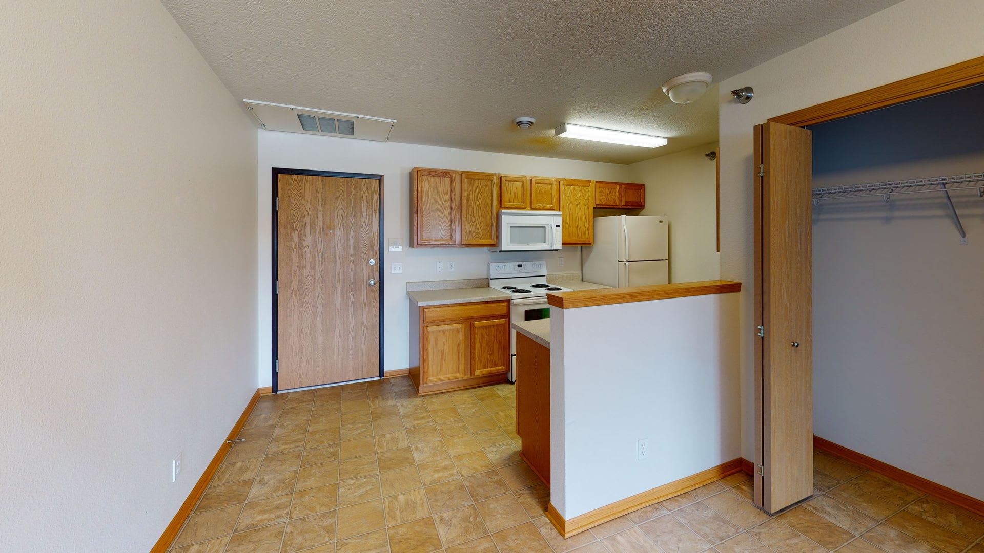 1428 Walton – photo 3