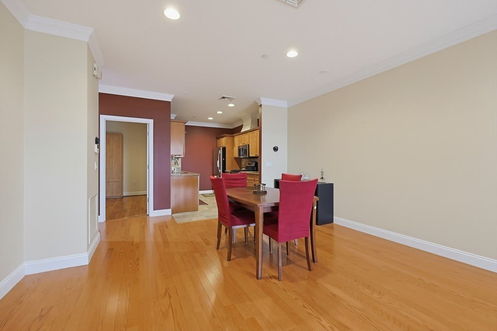 142 Bigelow Street – photo 5