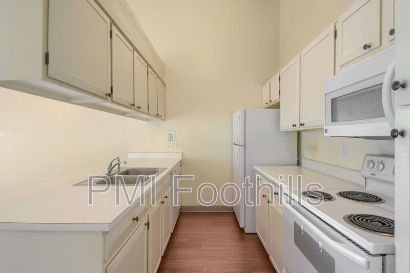 8738 Chase Drive – photo 4