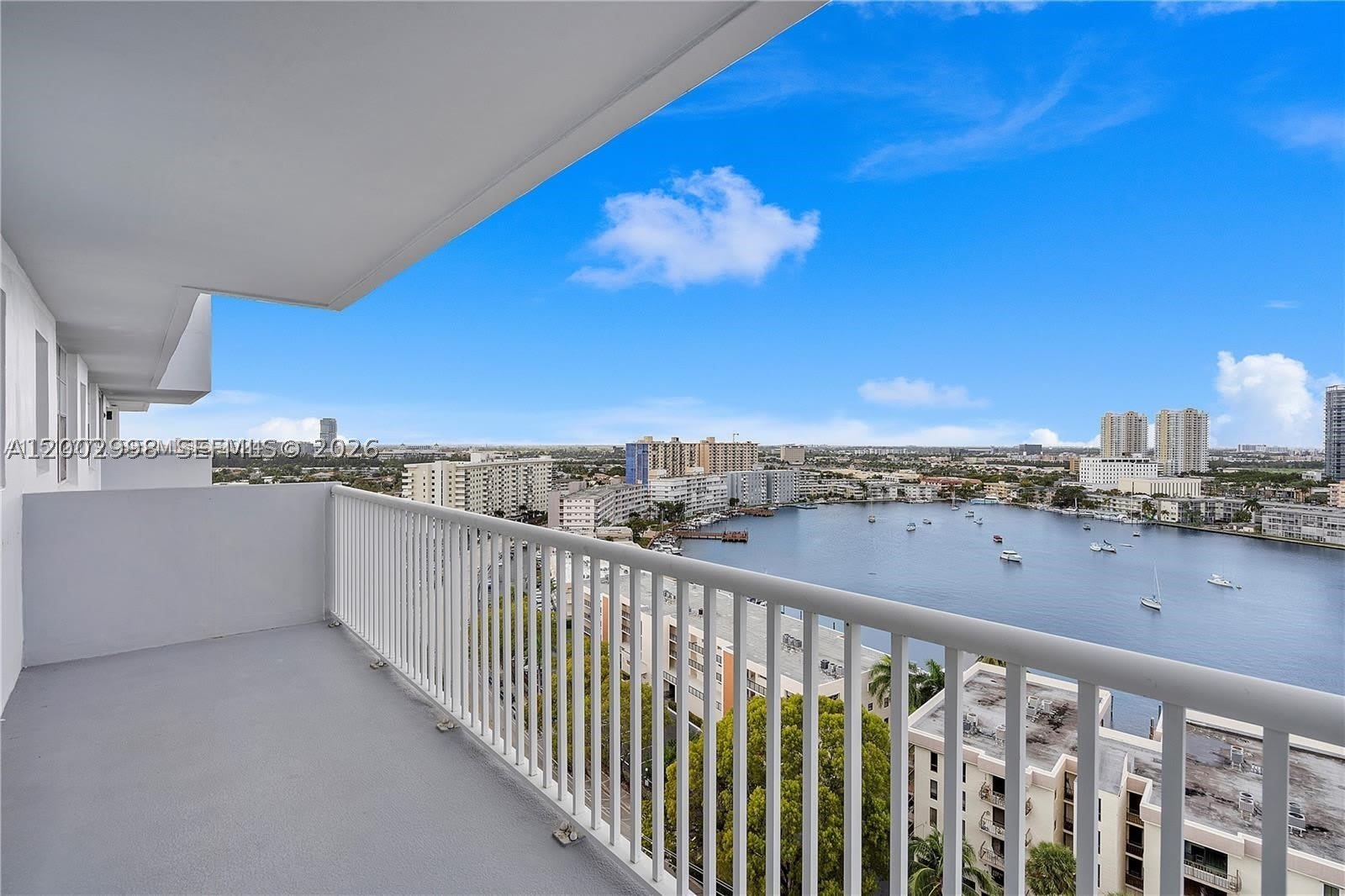 137 Golden Isles Dr – photo 3
