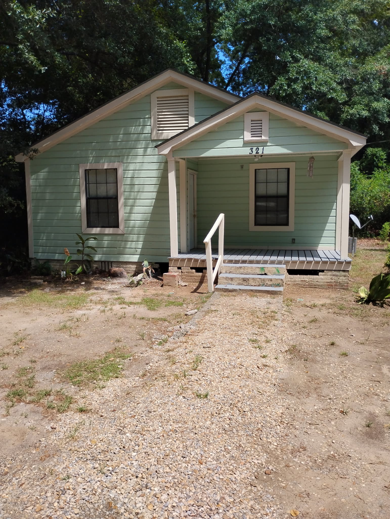 321 North 18th Avenue – photo 1