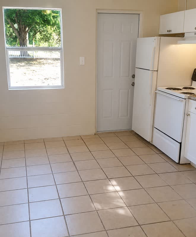 812 Padua Court – photo 4