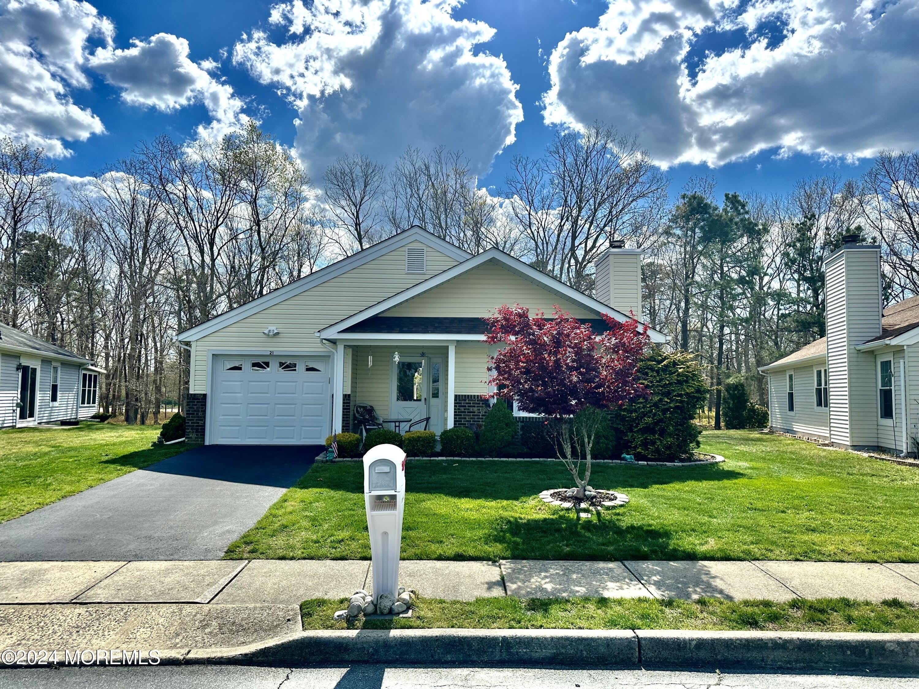 21 Dogwood Drive – photo 1
