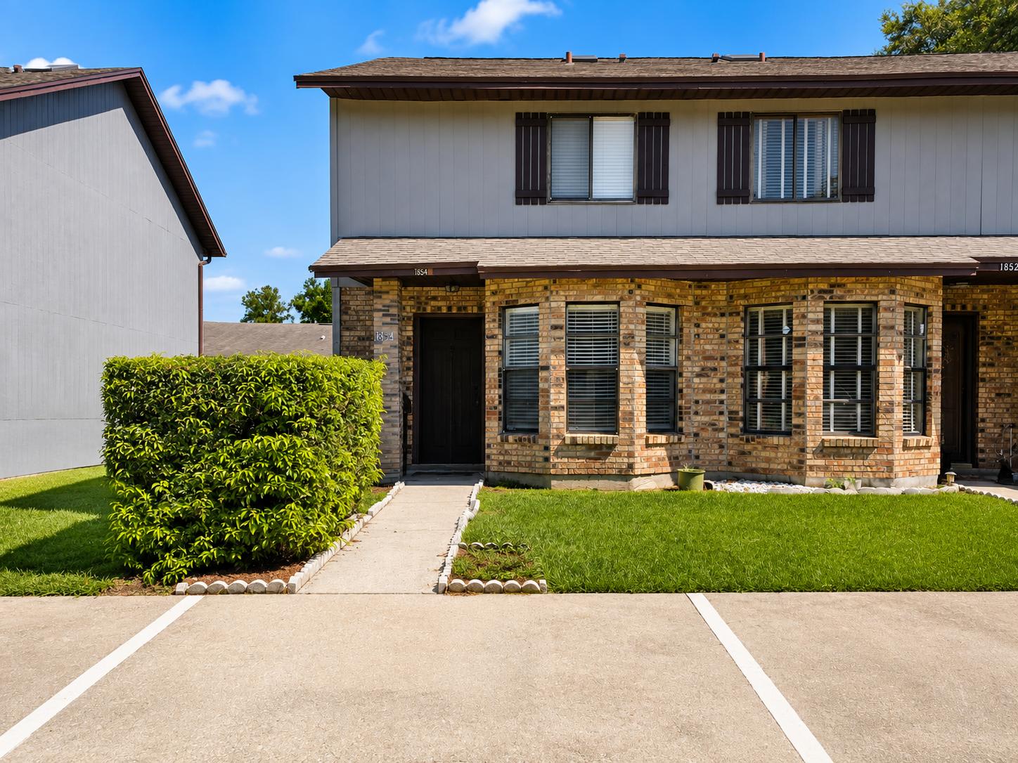 1854 Foxhall Cir – photo 1