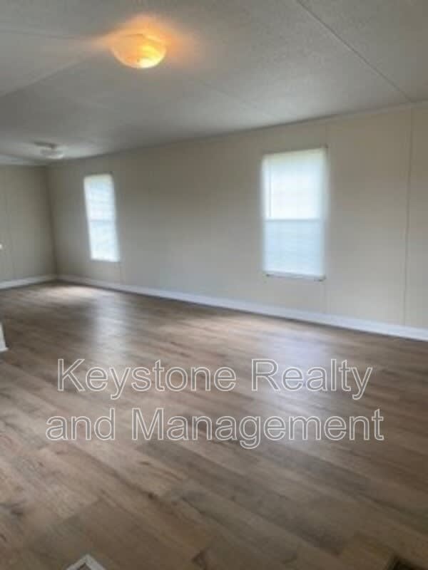 141 Mace Lane Lot 10 – photo 2