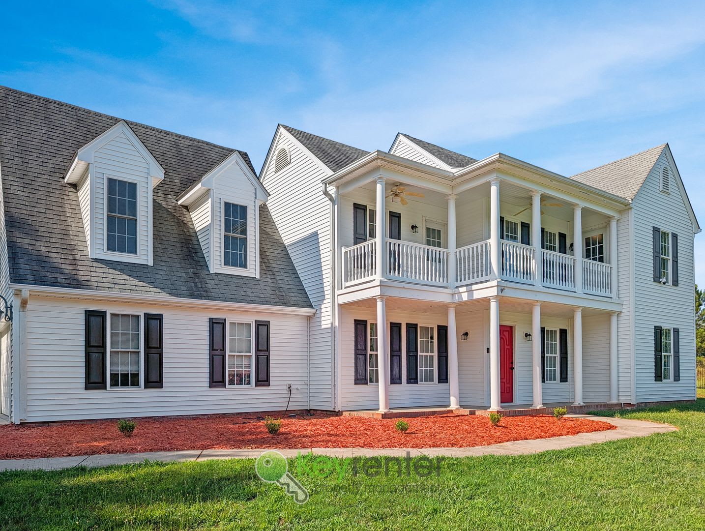 Spacious 4 Bedroom Home With Upstairs Bonus Room On A Secure Fully Fenced Lot Just 15 Minutes From Clemson University – photo 2