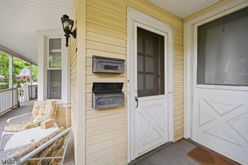 104 Maple Ave – photo 3