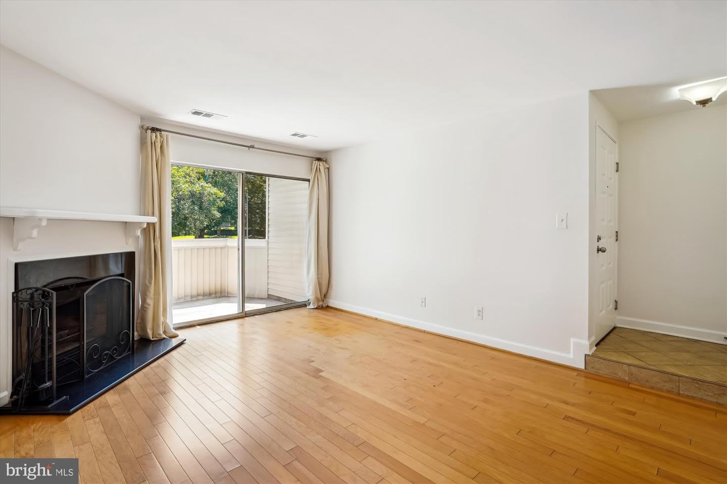 18210 CHALET DR #1-51 – photo 4
