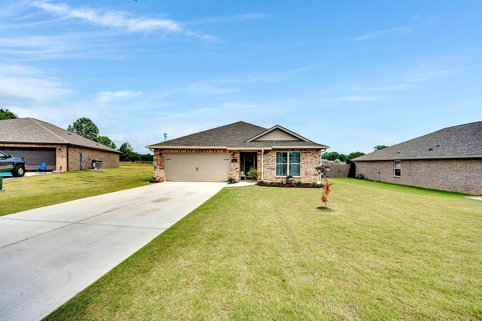 1107 Colonial Drive Southwest – photo 2