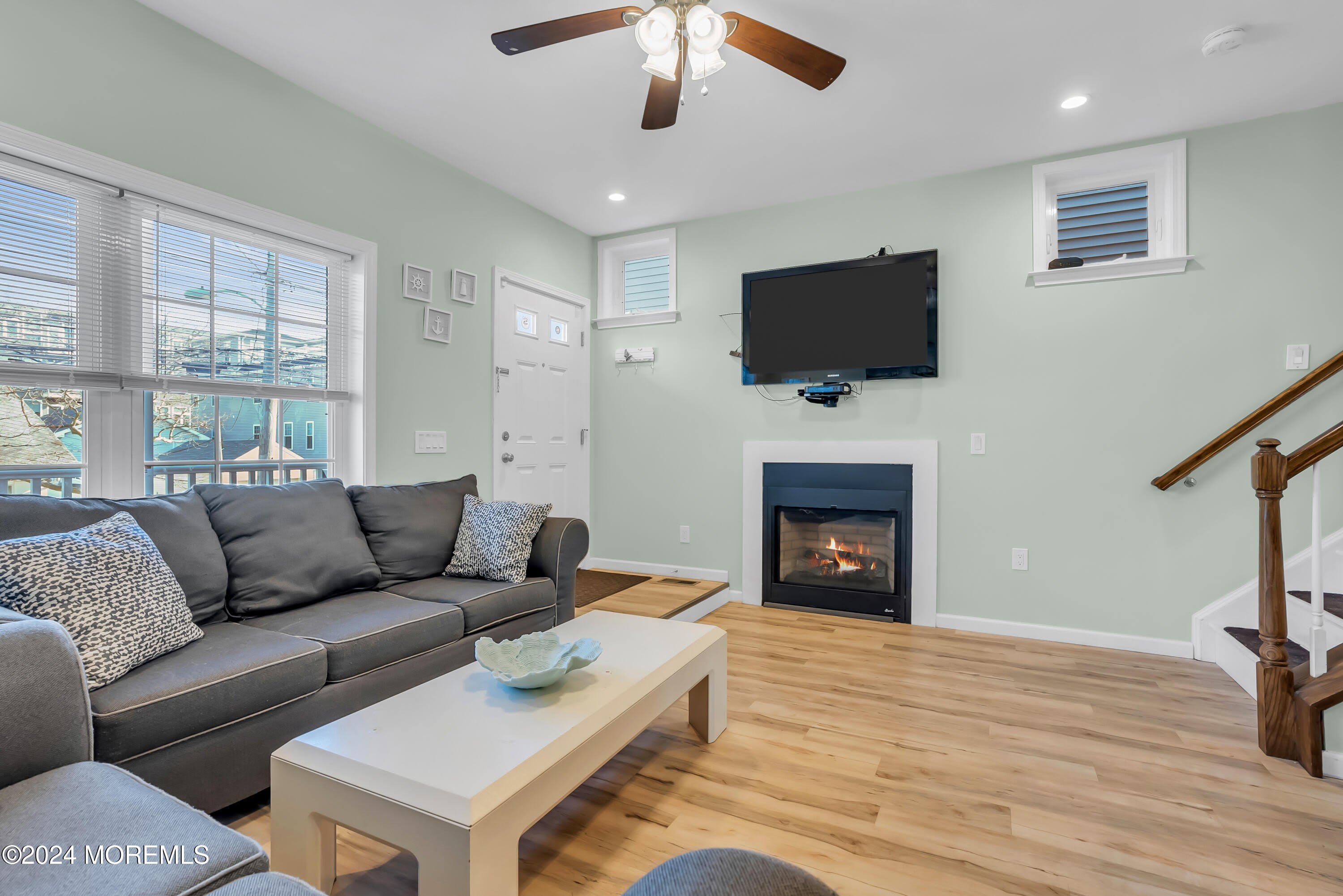 329 Franklin Avenue – photo 4