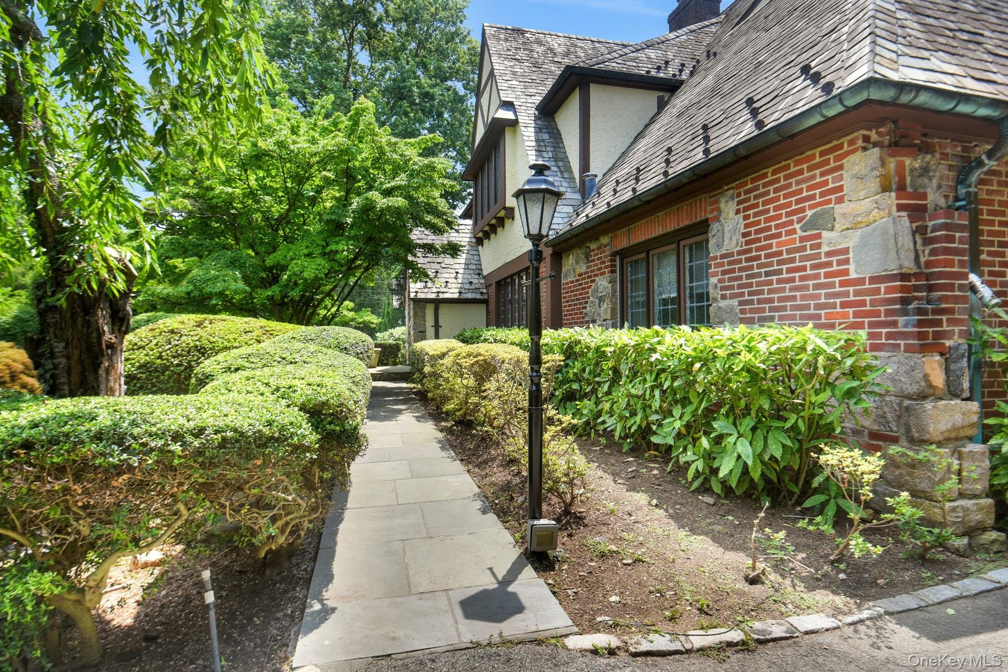 46 Fenimore Road – photo 3