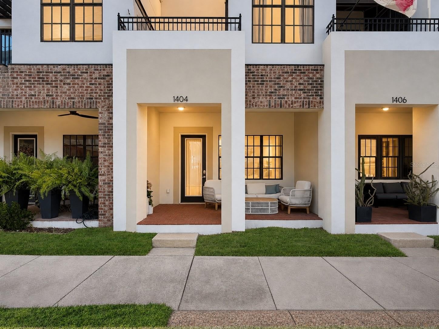 1404 E 4TH Avenue – photo 1