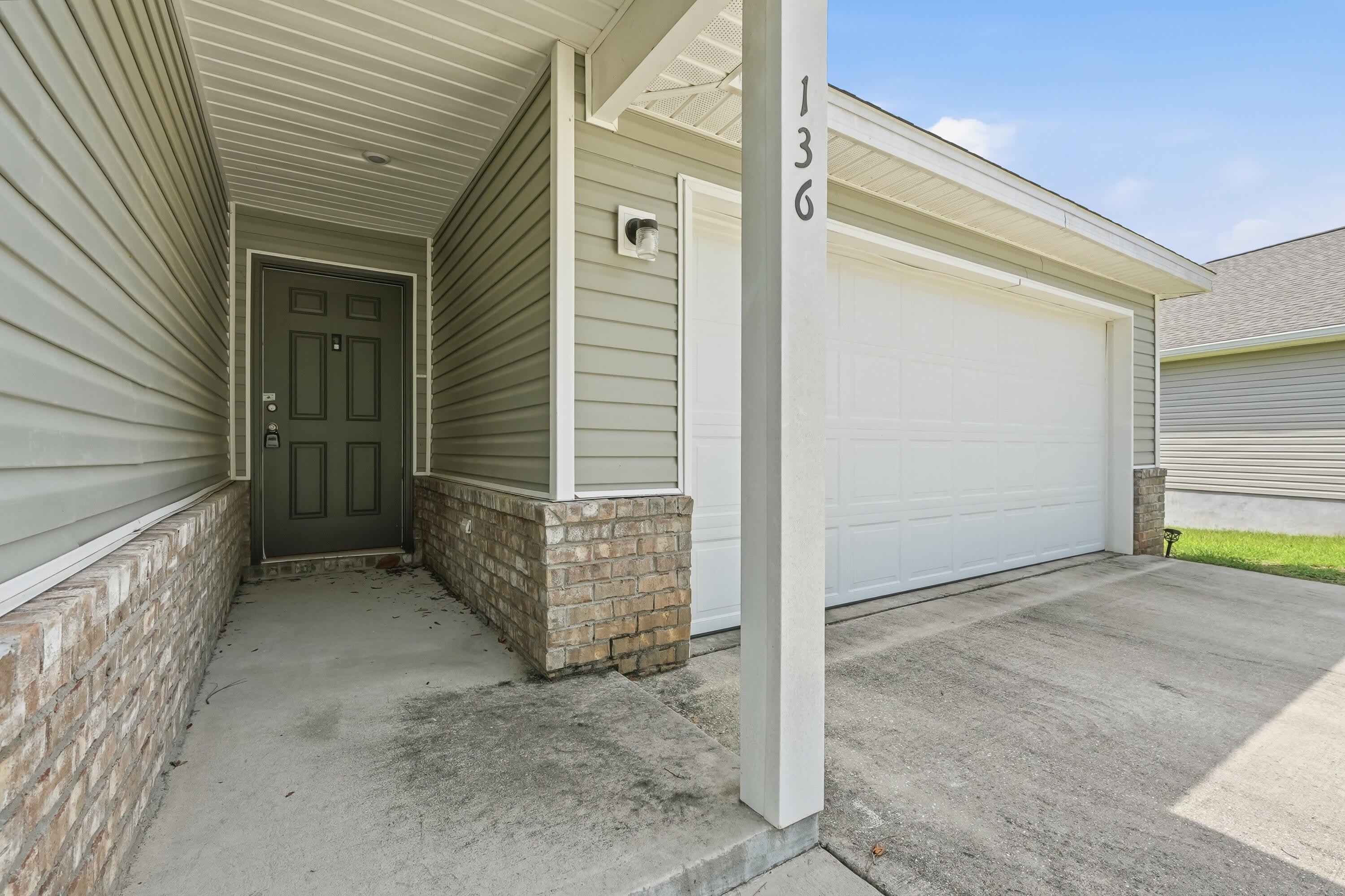 136 Pfitzer Court – photo 5