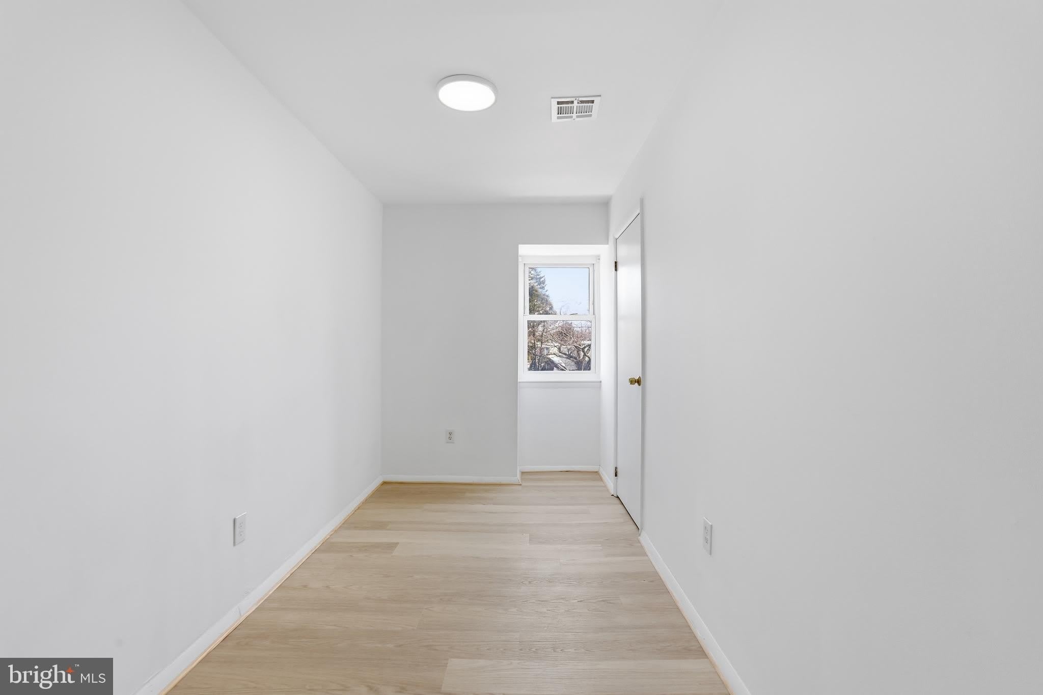 1242 LIBERTE Court – photo 3