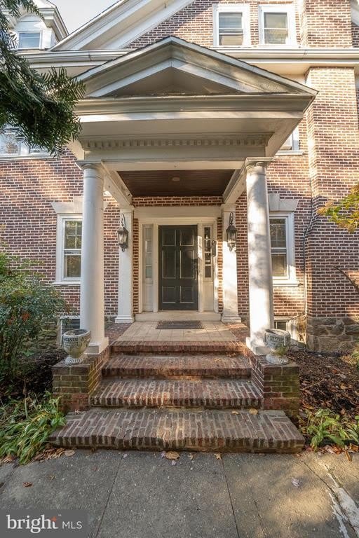 709 East 20TH Street – photo 4