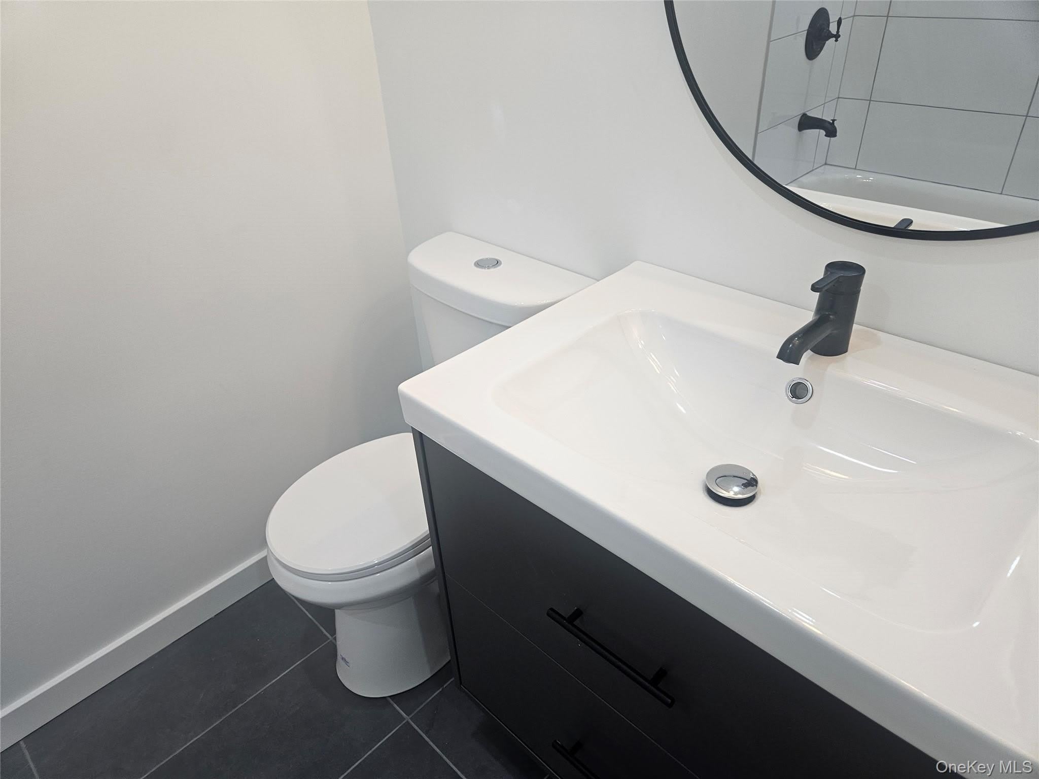 842 Liberty Avenue – photo 2
