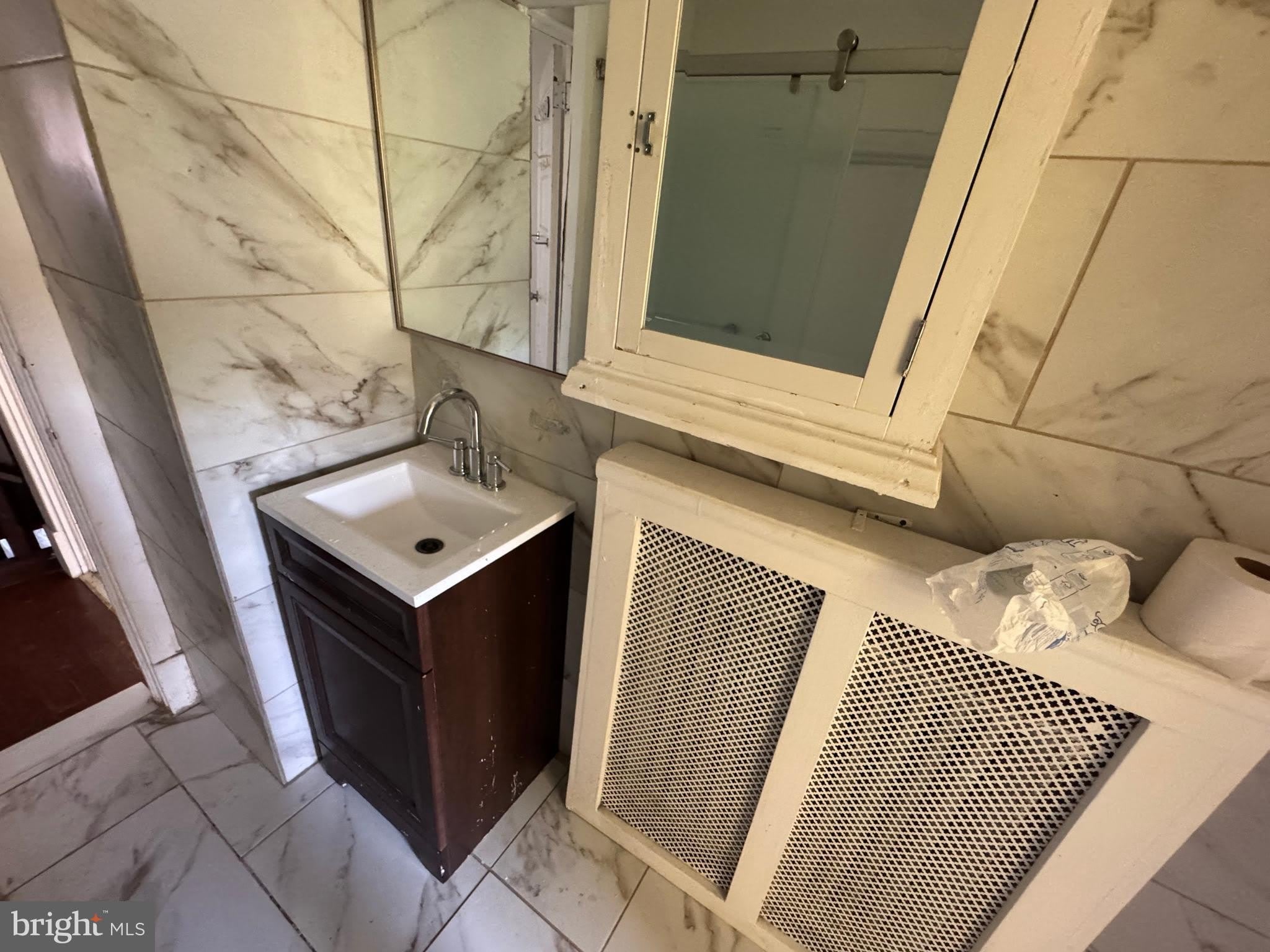 69 S 7TH Street – photo 5