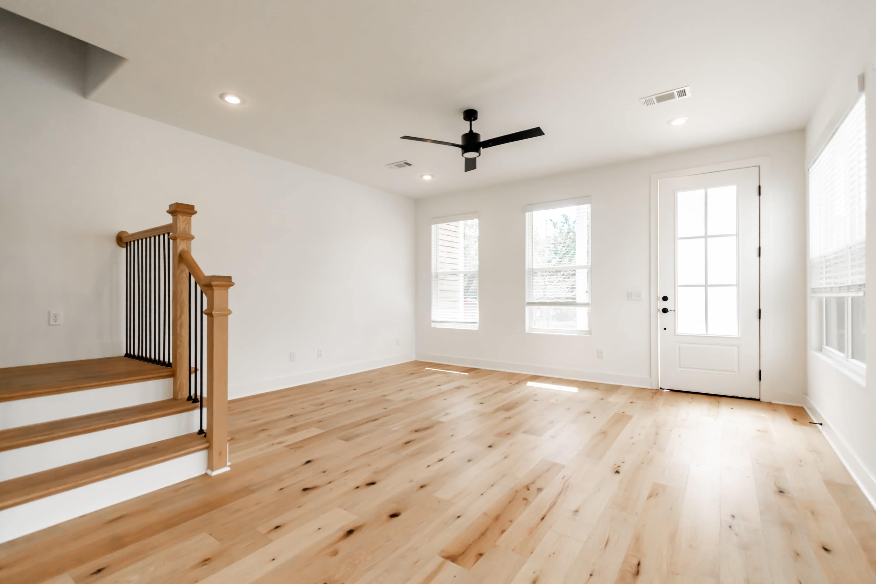 1642 South Duncan Avenue – photo 5