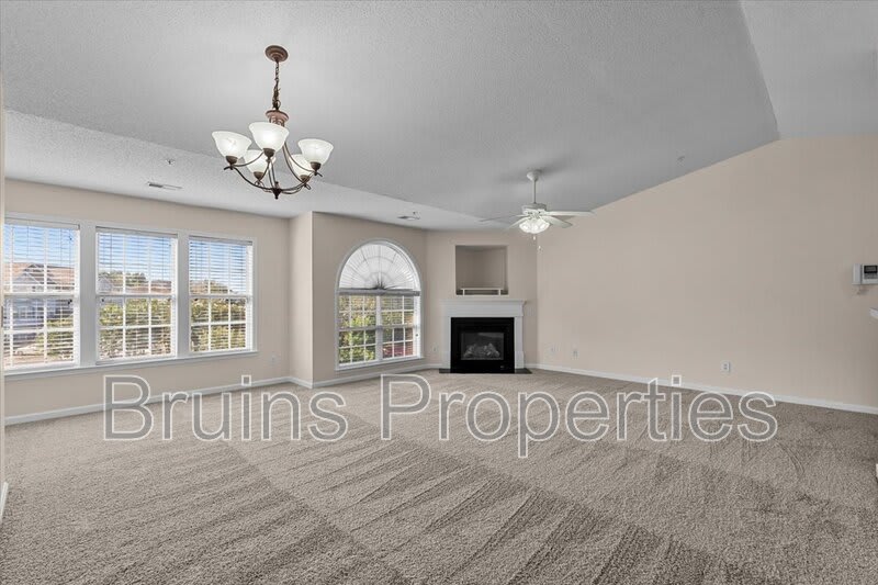 6117 Hedgecock Circle – photo 3