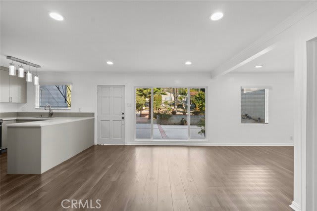 408 Spencer Street – photo 1