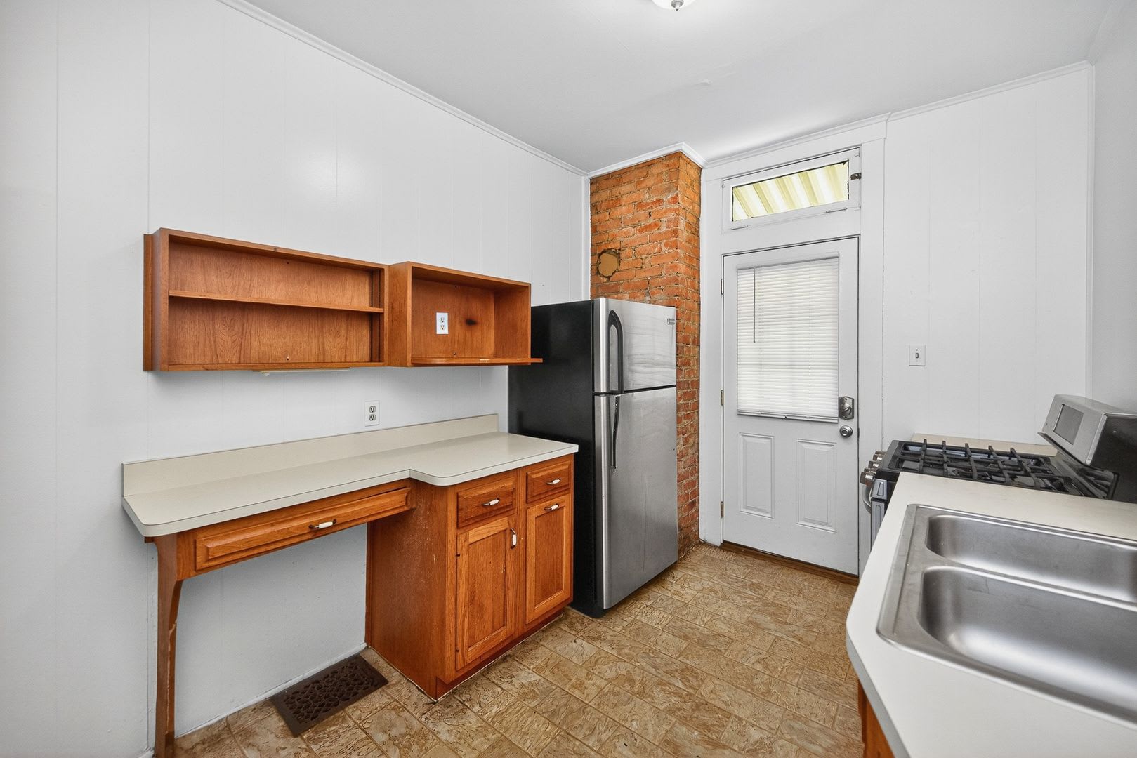 2315 Moerlein Avenue – photo 3