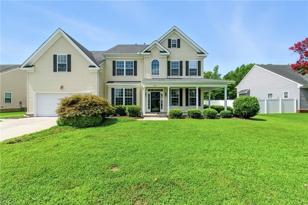 717 Tyler Way – photo 1