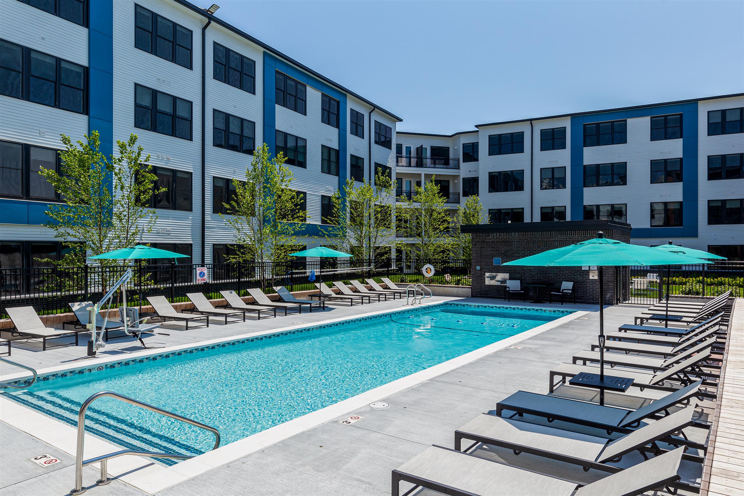 Parkway Apartments – photo 3