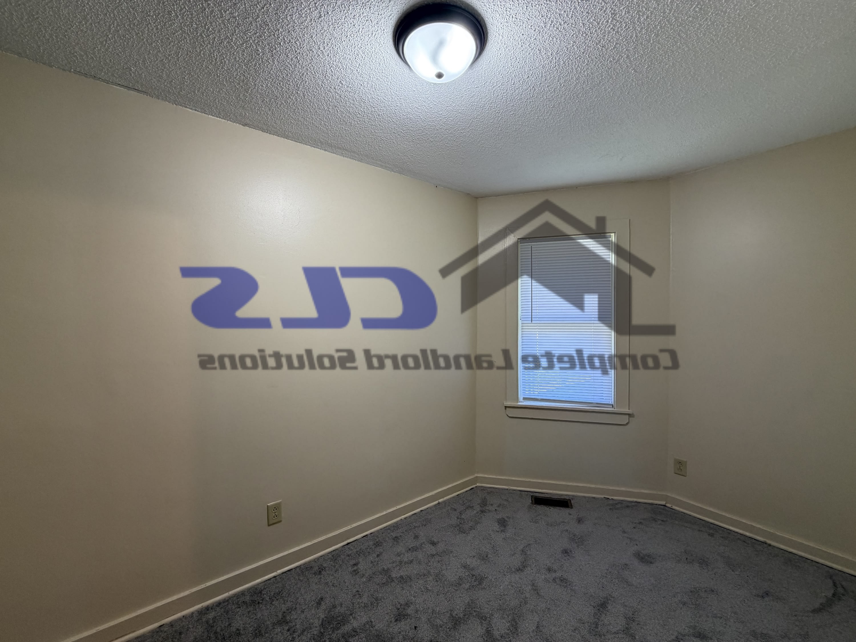 1362 Chestnut Street – photo 5