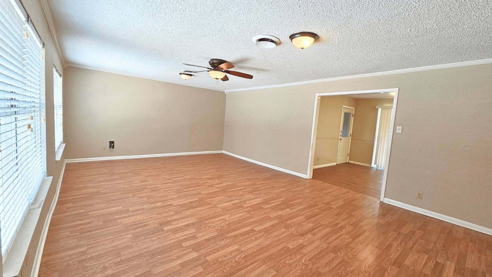 1204 Connell Drive – photo 5