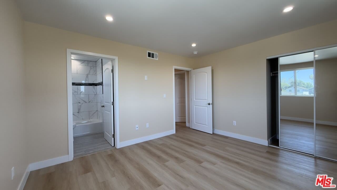 9011 Holmes Ave – photo 4