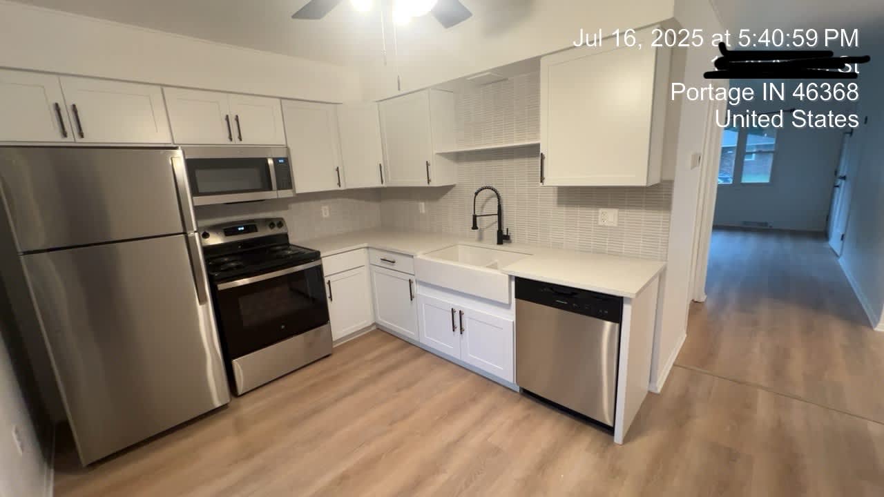 1928 Apple St – photo 3