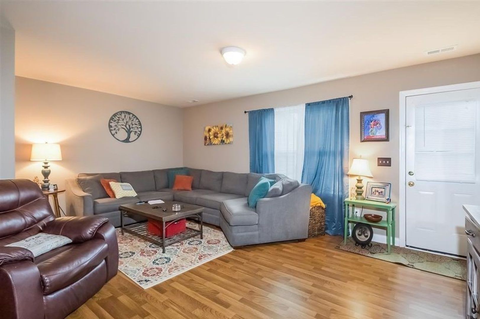 Three Bedroom Home! – photo 5