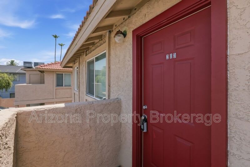 603 W. Rio Salado Pkwy. – photo 5