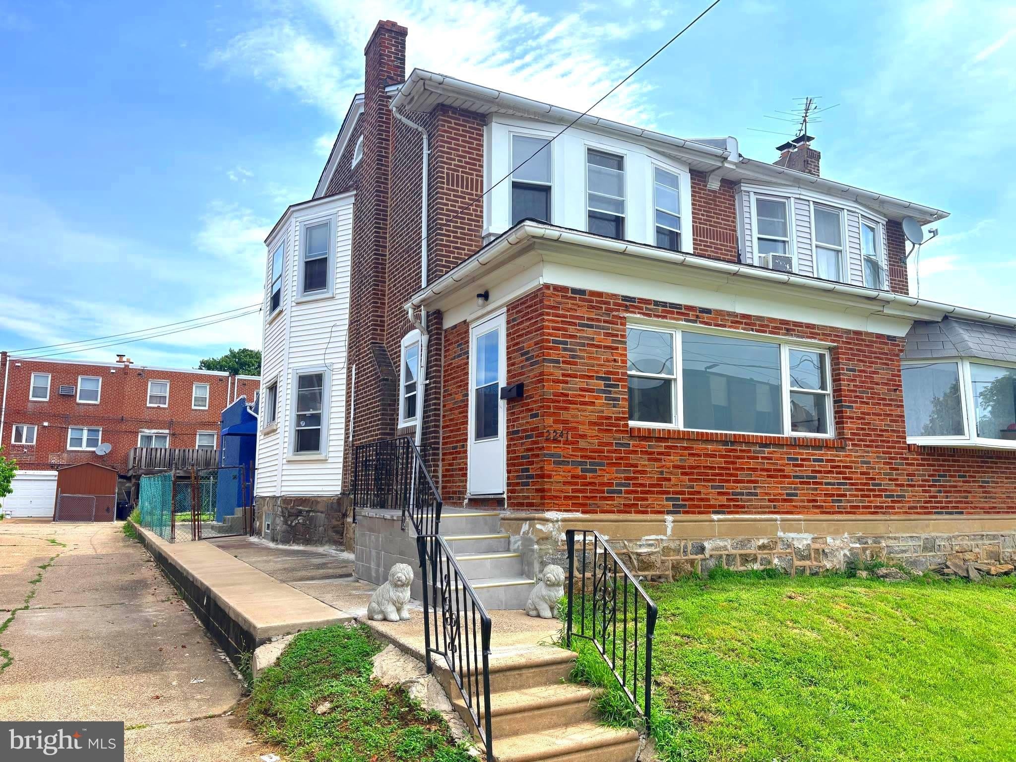 2241 KNORR Street – photo 1