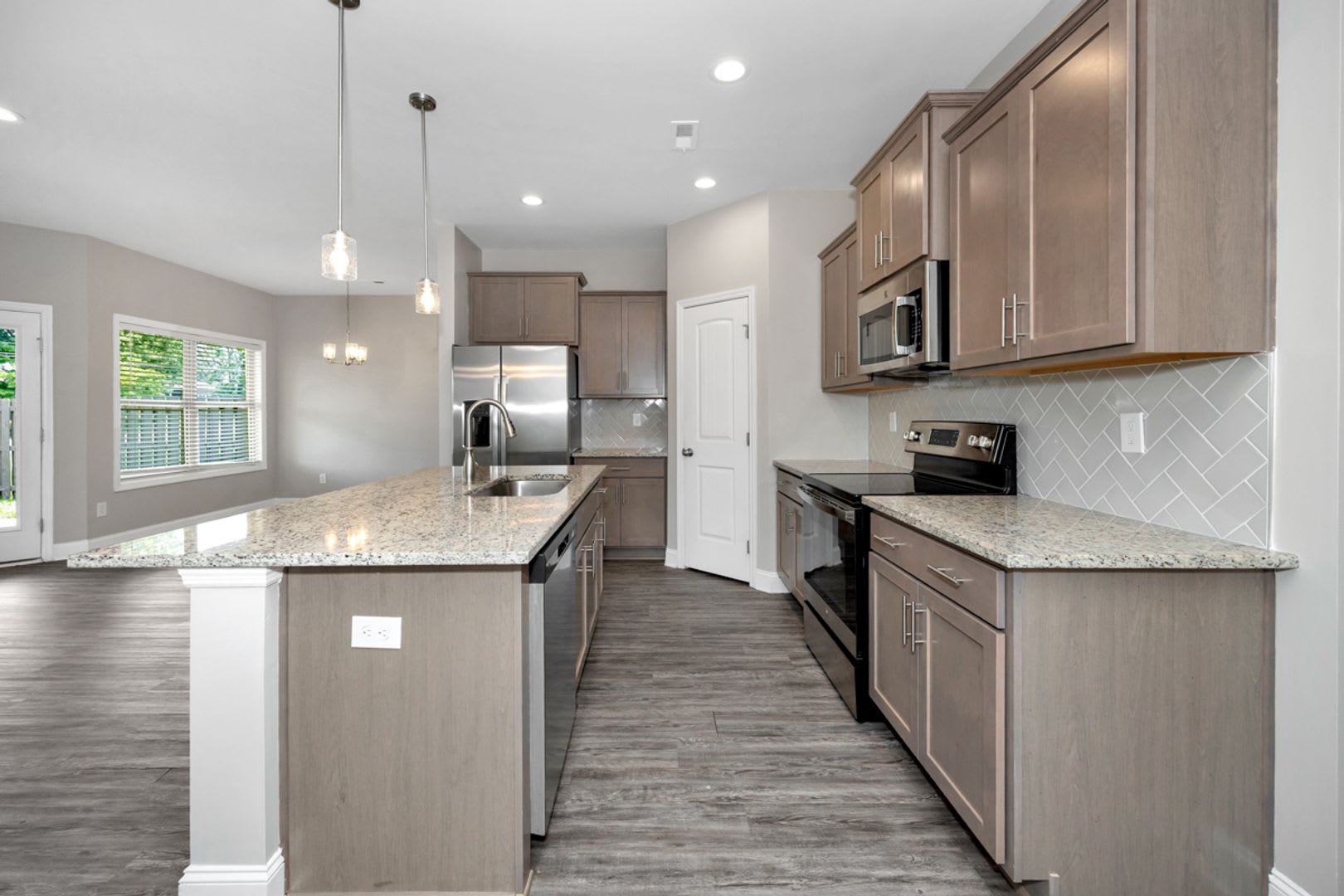 Find your new home today! – photo 5