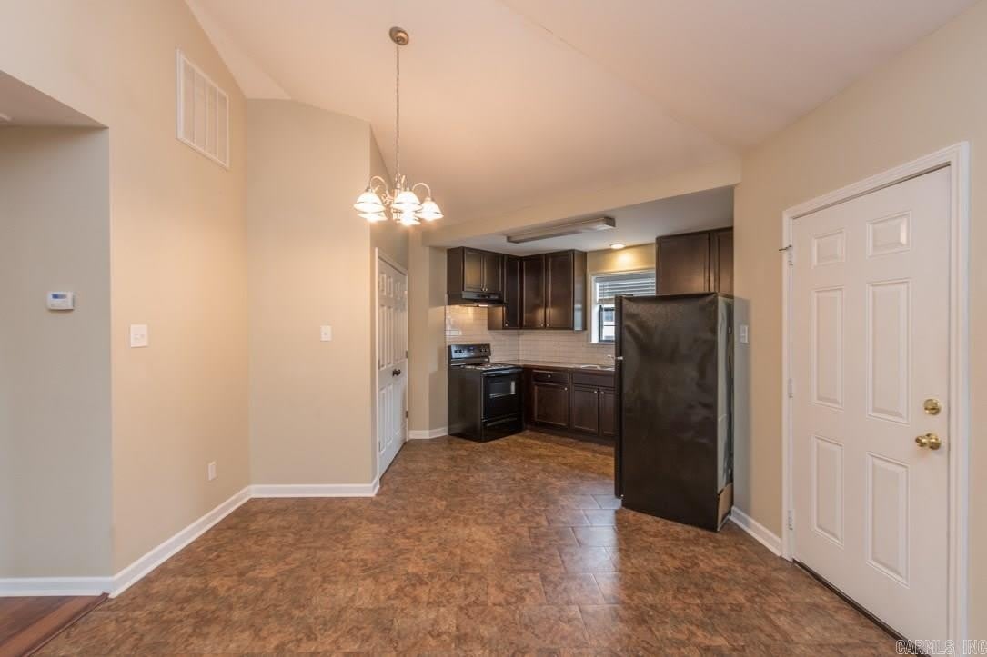 8815 Woodbine Drive – photo 5